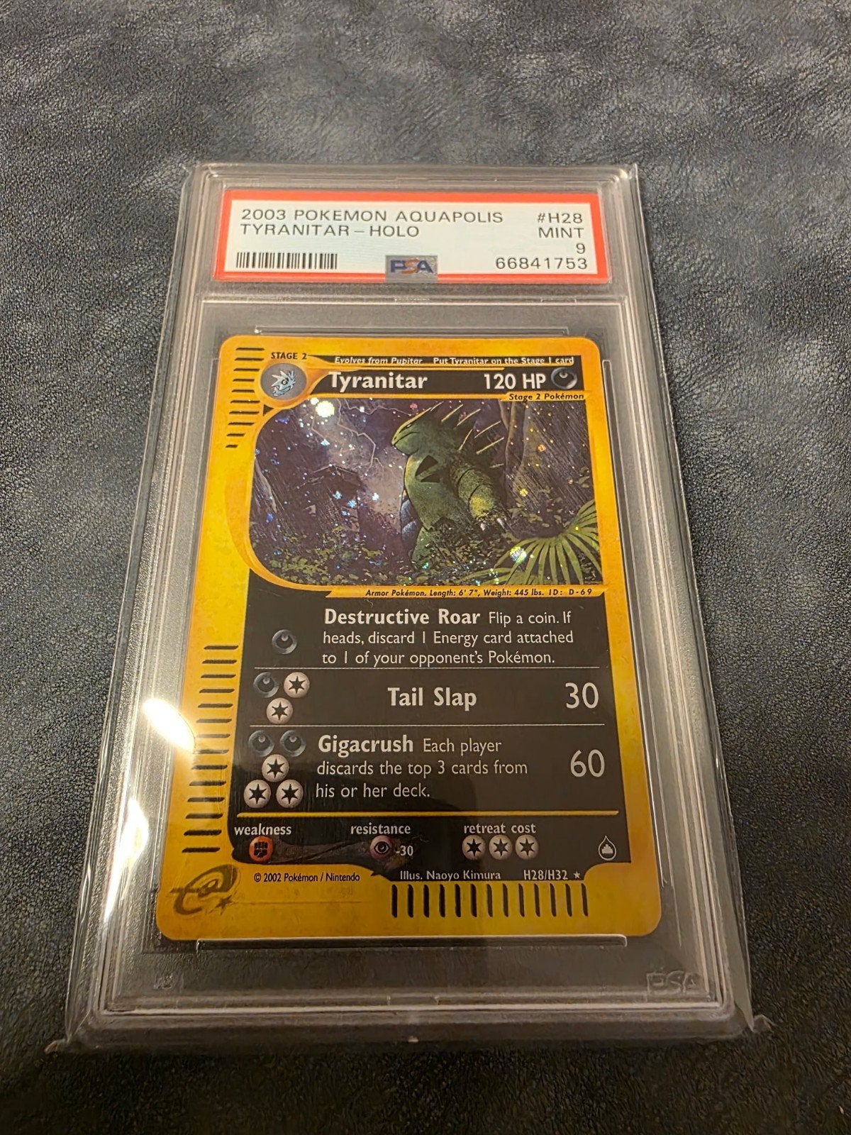 Tyranitar PSA 9 Holo Aquapolis H28, Ophalen of Verzenden, Zo goed als nieuw