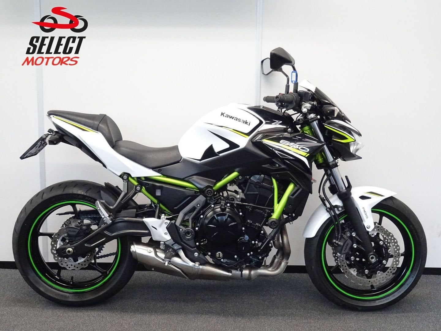 PRACHTIGE KAWASAKI Z650 ABS Z 650  (2020), 2 cilinders, 649 cc, Onbekend, KAWASAKI
