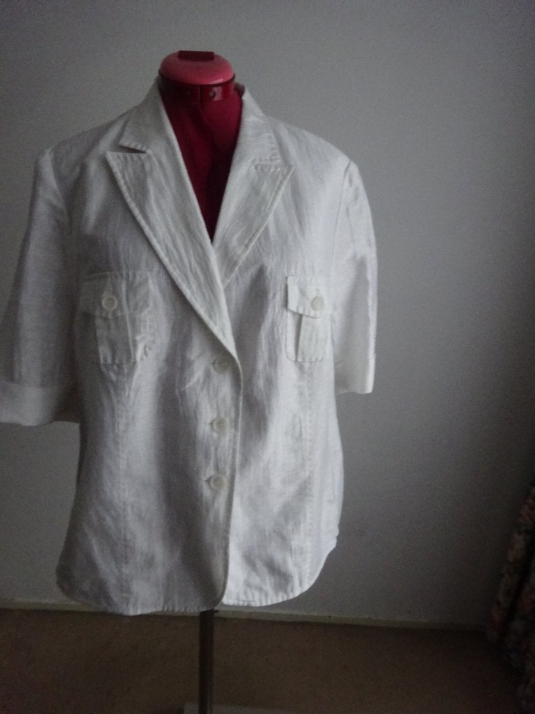 Basler jasje mt 46, Kleding | Dames, Verzenden, Wit, Zo goed als nieuw, Jasje