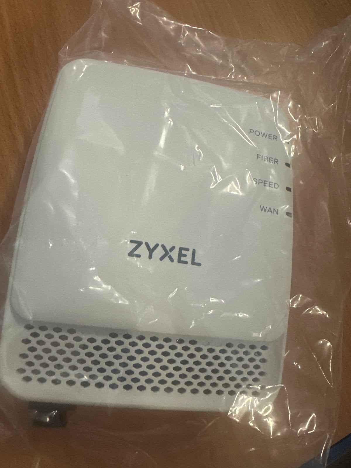 Zyxel Fiber Router - Nieuw in doos, Computers en Software, Router, Nieuw, Ophalen of Verzenden, Nvt