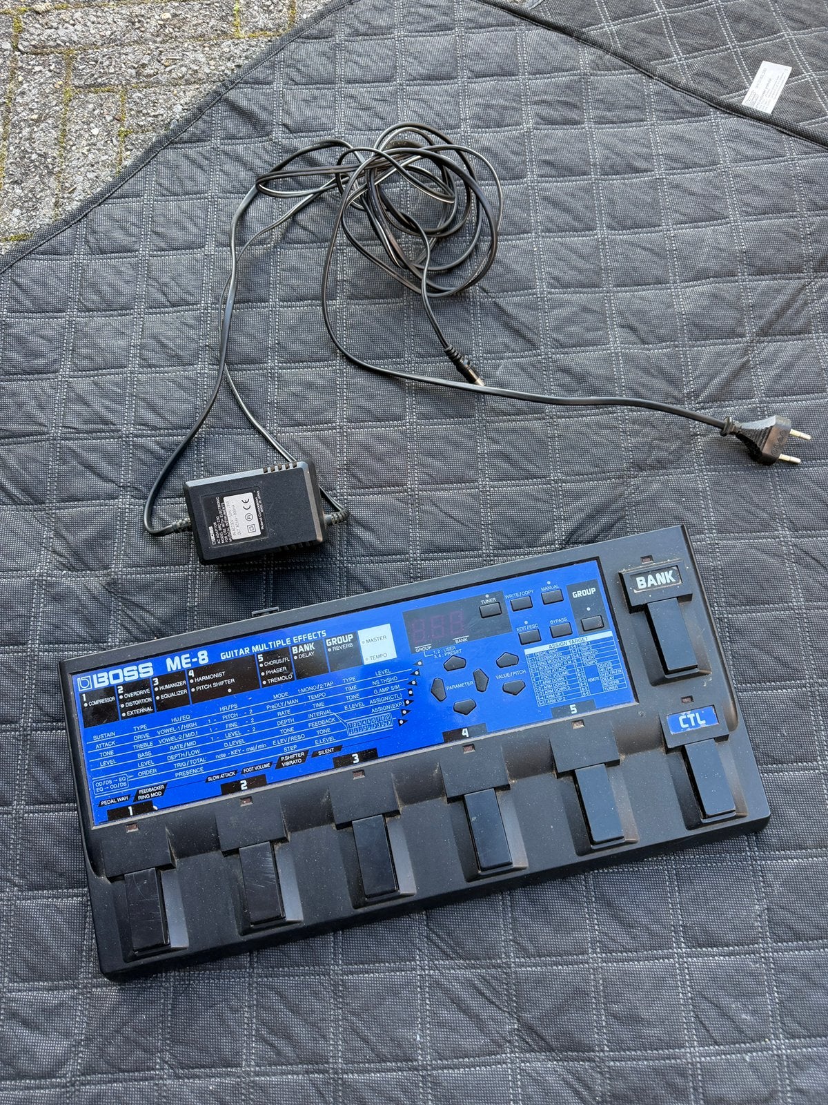 BOSS ME-8 met originele adapter, Ophalen, Gebruikt, Multi-effect