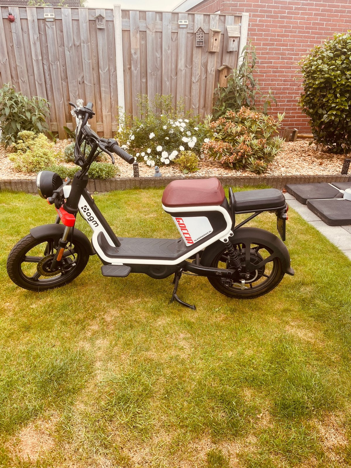 AGM Goccia elektrische scooter, Fietsen en Brommers, Ophalen, Zo goed als nieuw, Elektrisch, Overige merken