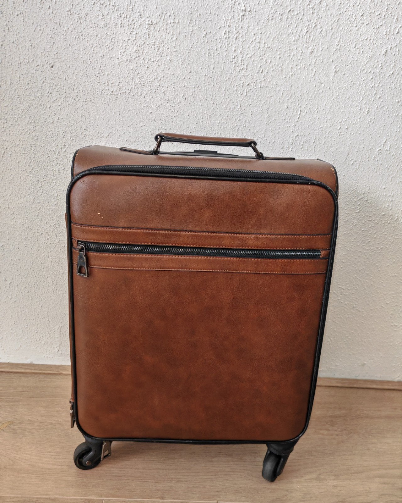 Zara Carry-on Koffer - Unisex - Zo goed als nieuw, 40 tot 60 cm, Wieltjes, 20 tot 30 cm, Bruin