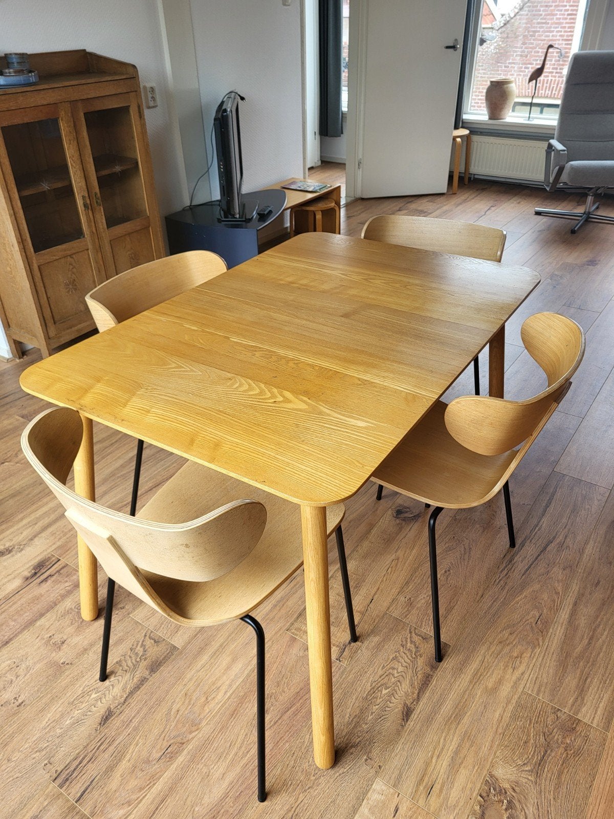 Eettafel Zuiver + 4 stoelen, Ophalen, Rechthoekig, 50 tot 100 cm