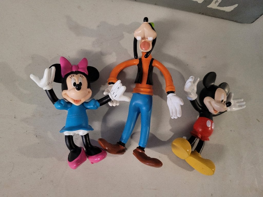 disney poppetjes nieuw mini mouse + goofy + mickey mouse, Ophalen of Verzenden, Overige figuren, Nieuw, Beeldje of Figuurtje