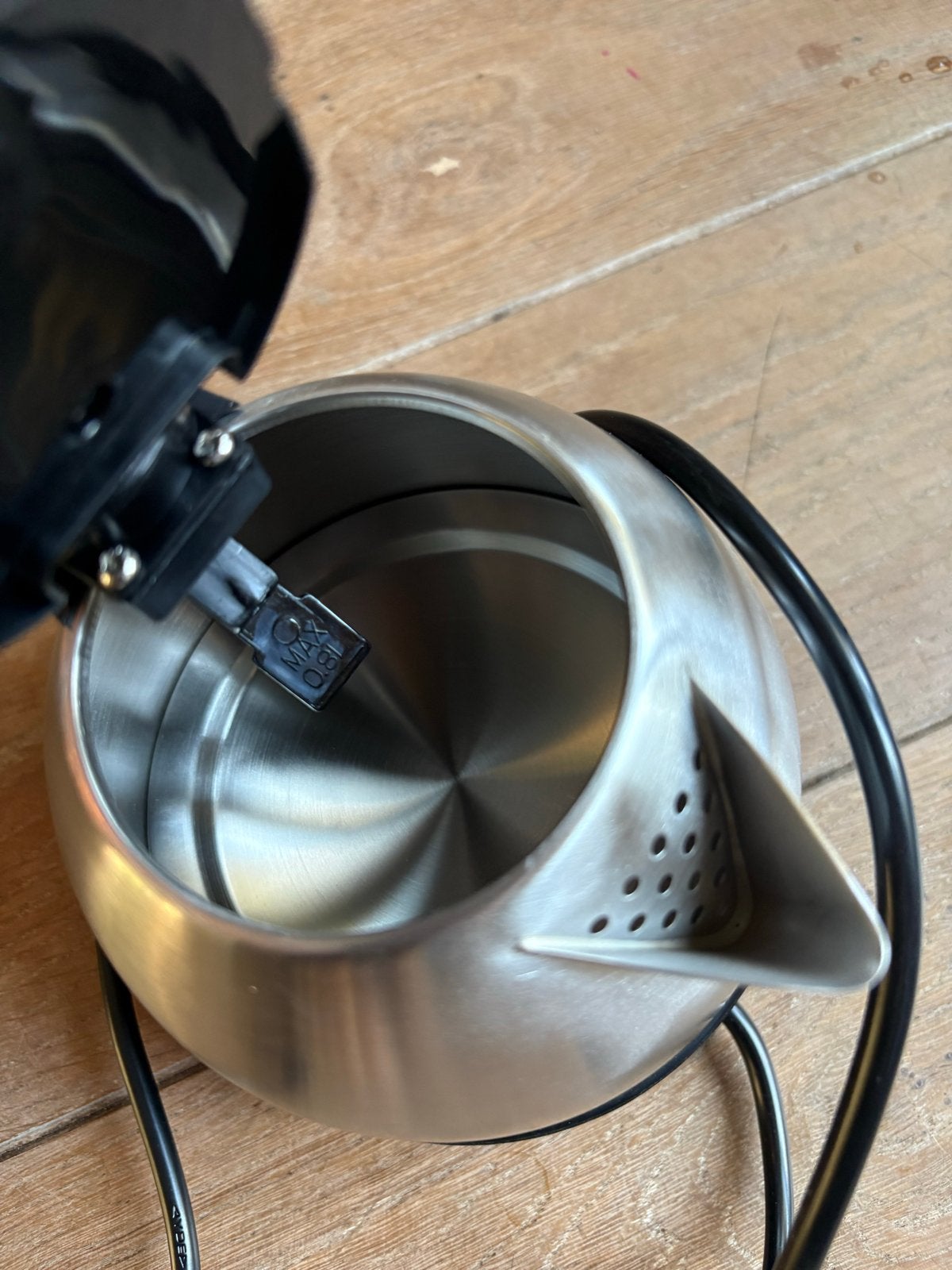 Inventum Waterkoker RVS - Compact en Draadloos, Witgoed en Apparatuur, Waterkokers, Minder dan 1 liter, Ophalen, Nieuw, Draadloos