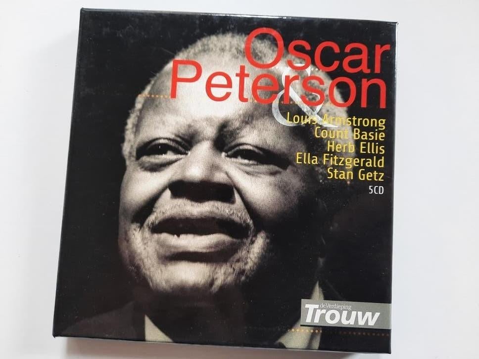 5 cd  boxje  Oscar Peterson, 1980 tot heden, Boxset, Ophalen of Verzenden, Zo goed als nieuw