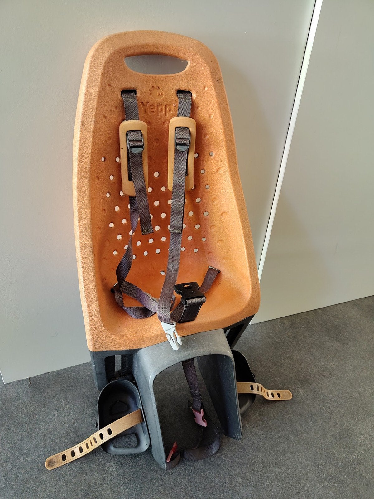 Yepp Maxi easyfit achterzitje | oranje, Ophalen, Gebruikt