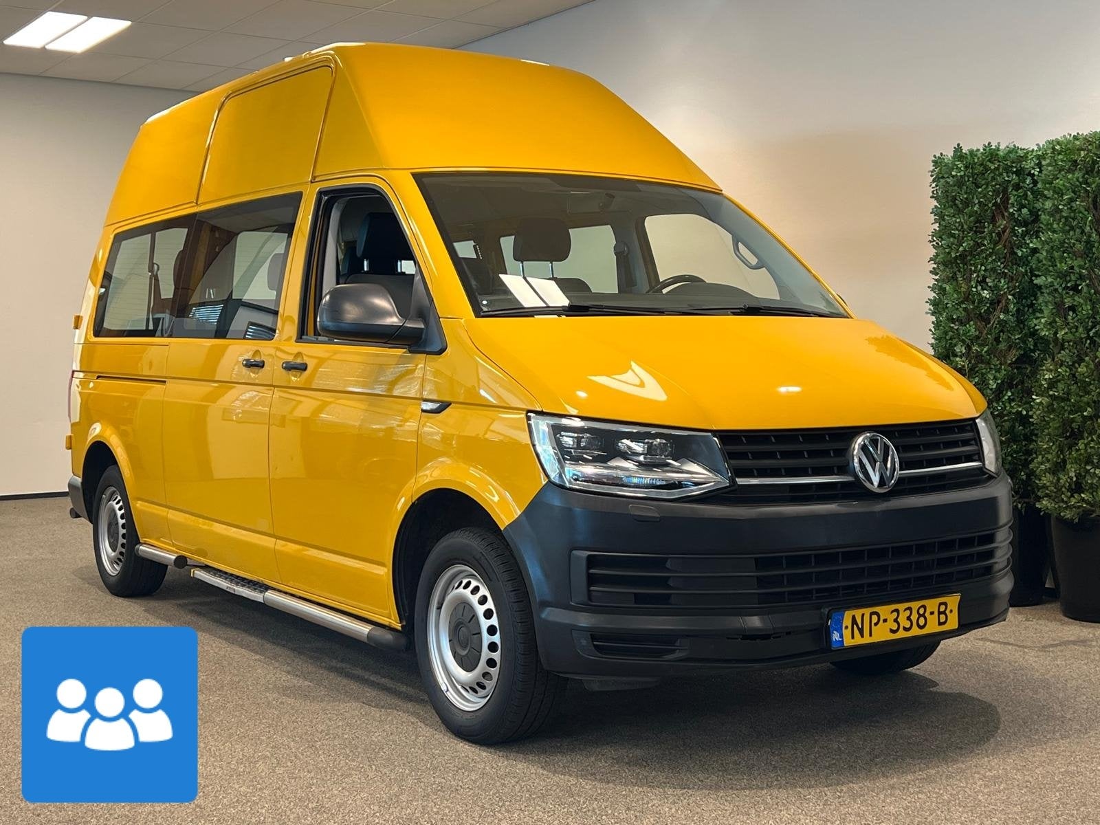 Volkswagen Transporter L2H3 Personenbus / Buurtbus 7-pers., Auto's, Voorwielaandrijving, Gebruikt, Euro 6, 255 €/maand