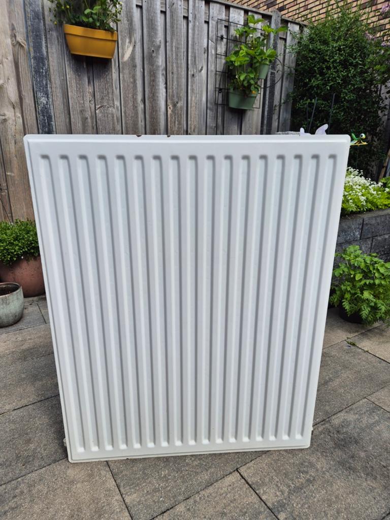 Radiator 72cm breed, 90cm hoog, Doe-het-zelf en Verbouw, Verwarming en Radiatoren, Ophalen, 60 tot 150 cm, Radiator, 80 cm of meer