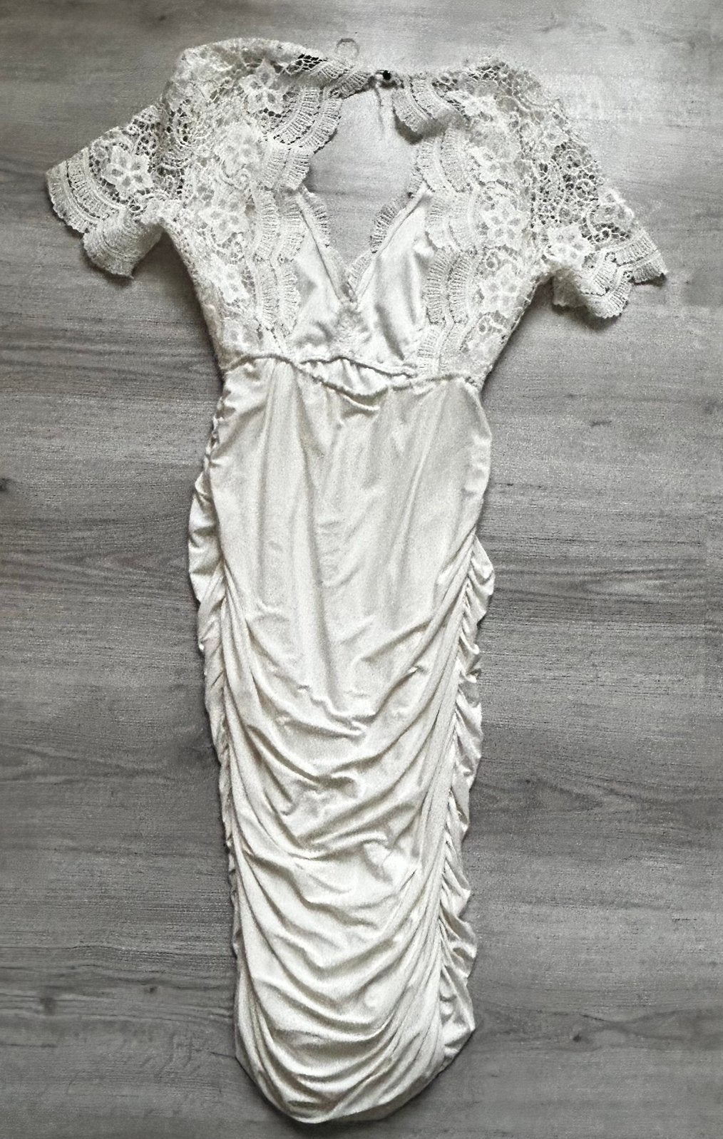 Mooie witte jurk met kant, Ophalen of Verzenden, Zo goed als nieuw, Wit
