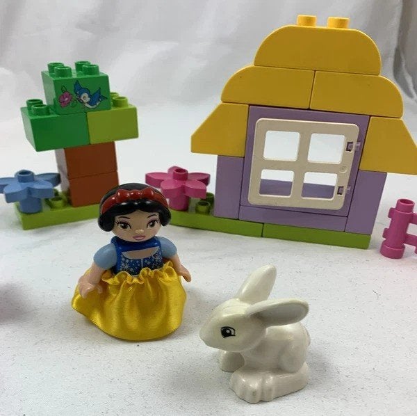Lego Duplo 6152 Disney Prinses Sneeuwwitje huisje figuur, Coolsingel 104, 3011 AG Rotterdam, Netherlands, Compleet, Verzenden