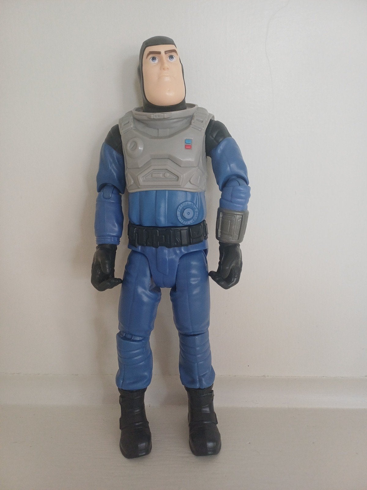 Buzz Lightyear Mattel Disney Pixar Lightyear 27cm, Ophalen of Verzenden, Gebruikt