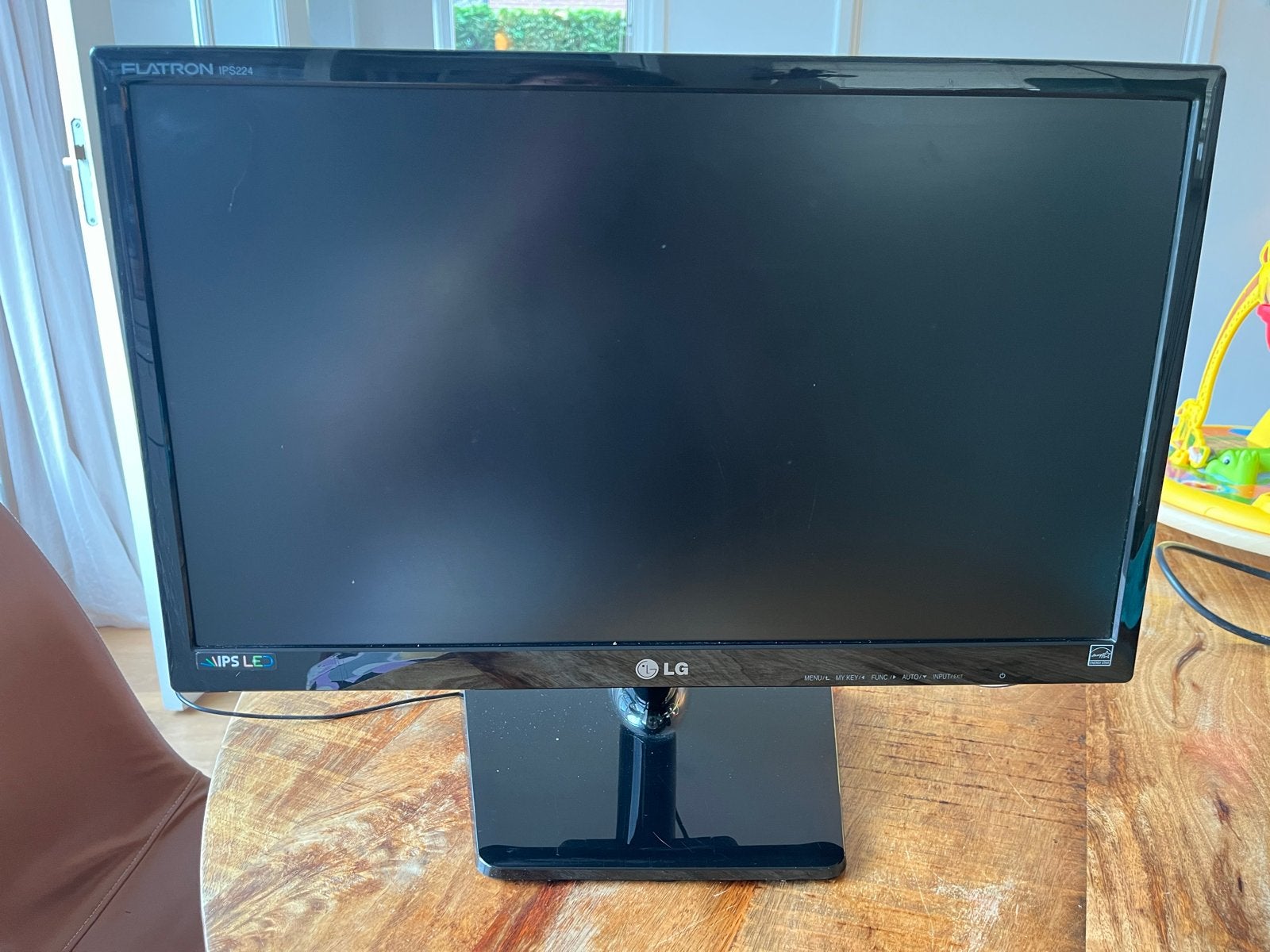 LG Flatron IPS224V 22 inch Full HD IPS Monitor, IPS, Full HD, 5 ms of meer, 60 Hz of minder