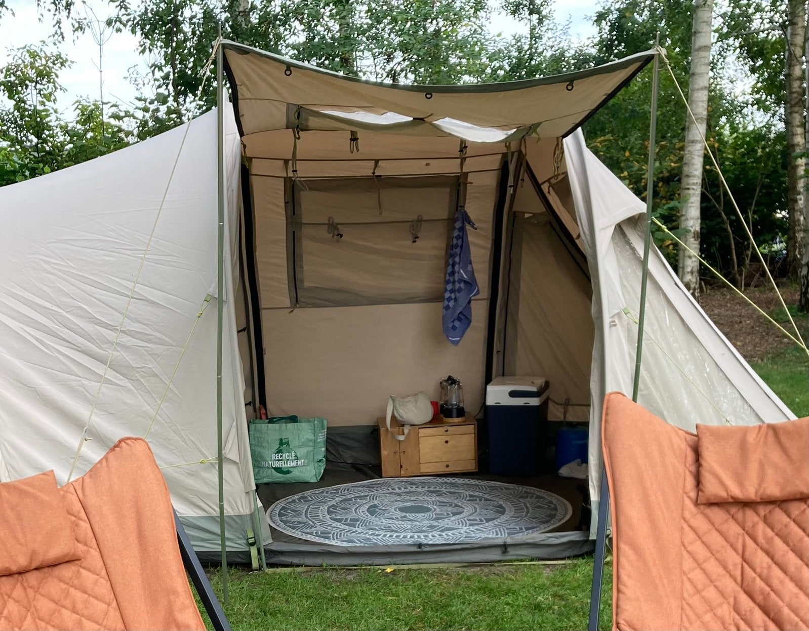 Ruime 2 persoonstent van Nomad, Ophalen, Gebruikt, Tot en met 2