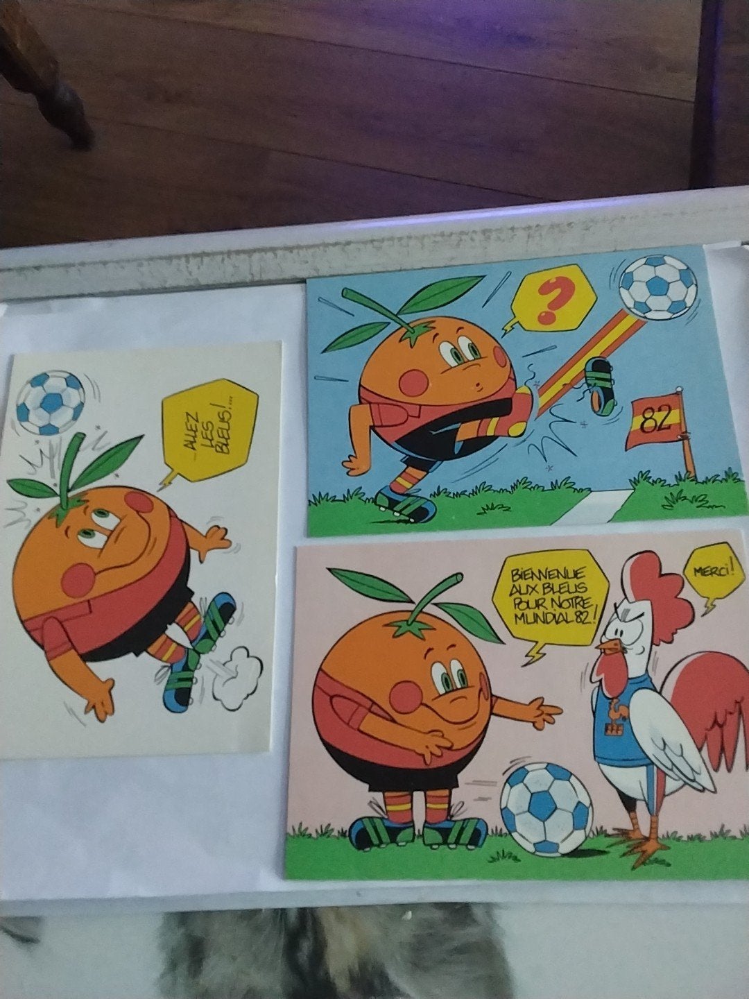 Vintage Carte Postale: Oranje Mascotte Voetbal WK 1982, Ophalen of Verzenden, 1980 tot heden, Ongelopen, Sport en Spel