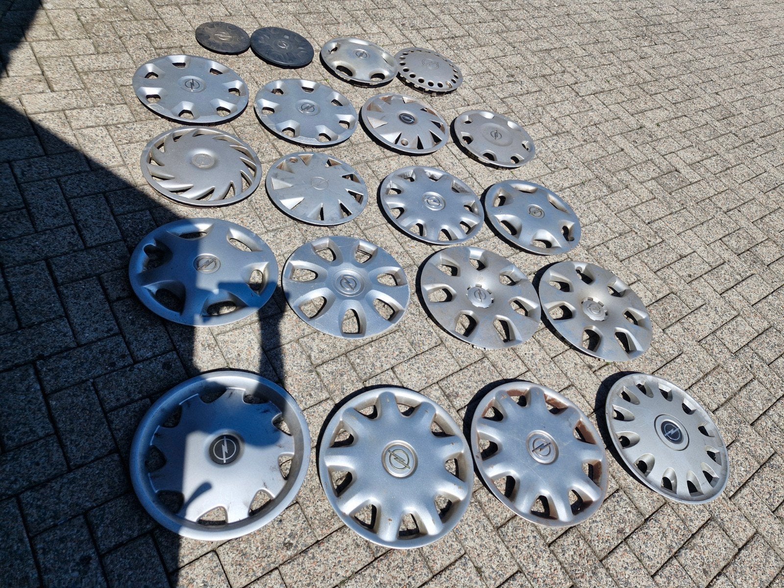 Opel wieldoppen 13,14,15 inch, Auto diversen, Wieldoppen, Gebruikt, Ophalen of Verzenden