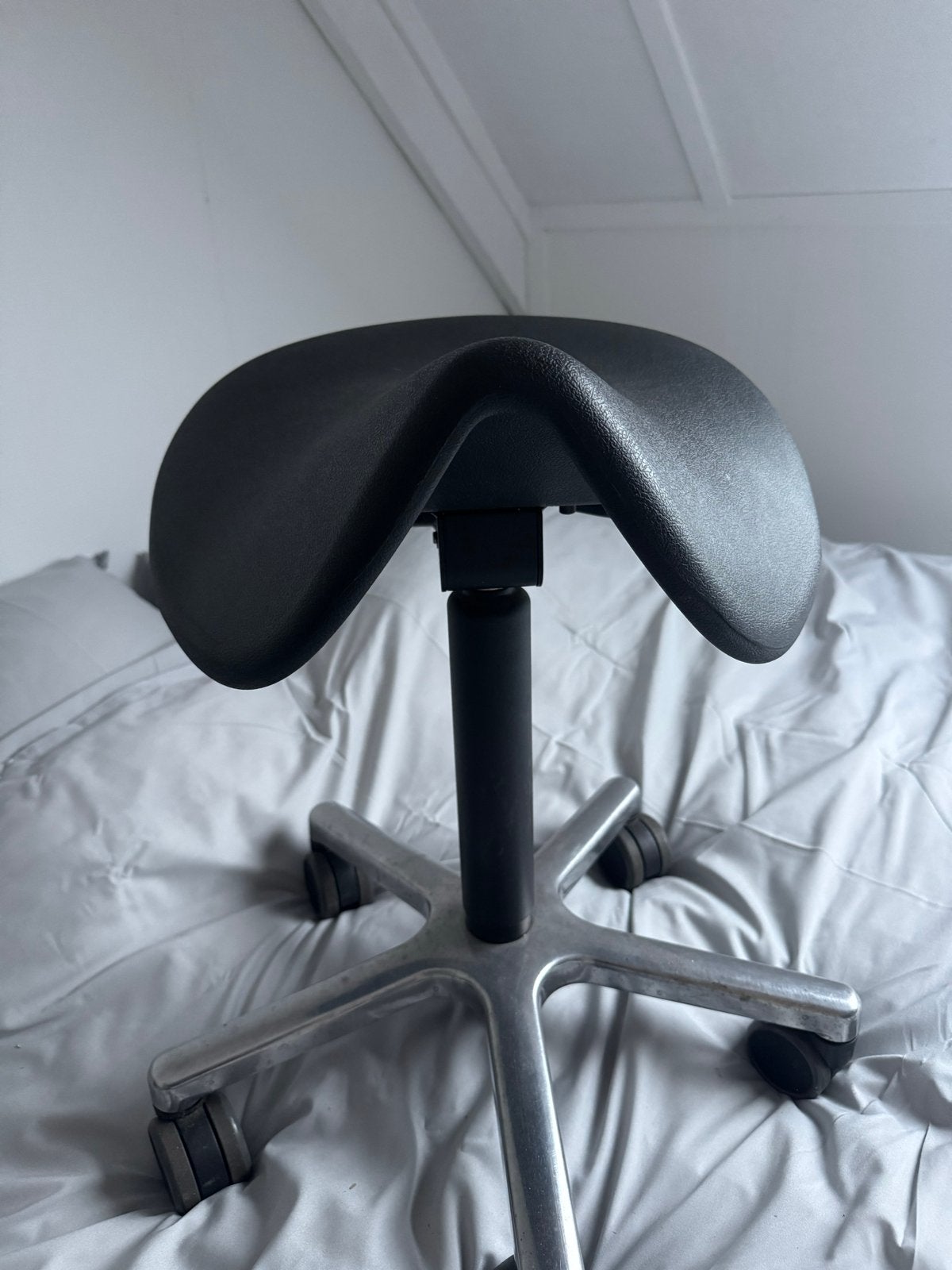 Ergonomische Zadelkruk op Wielen - Zwart, Ophalen, Kunststof, Gebruikt, Zwart