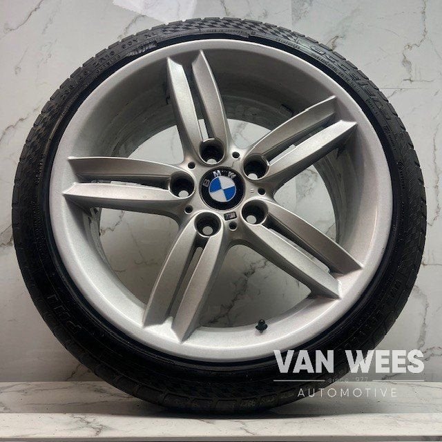 Bmw 1 Serie E87+ F20+ 225/40/18 INCH STYLING 208 M Breedset, Gebruikt, -, -, Banden en Velgen