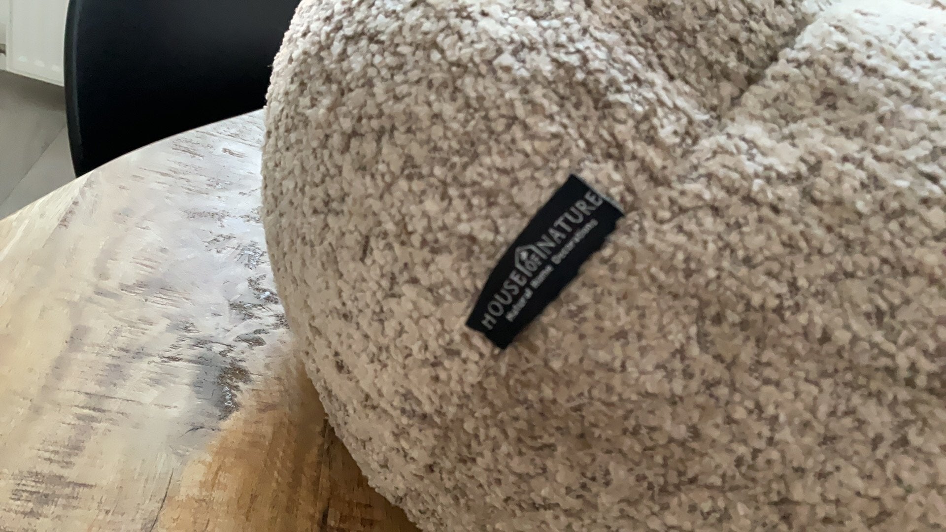 Nieuw poef klein maar leuk ong 40 cm ophalen, Ophalen, Zo goed als nieuw