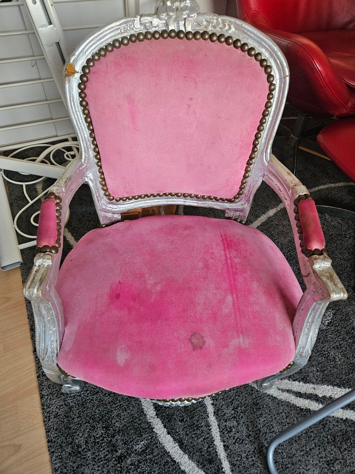Vintage roze kinderfauteuil met zilverkleurig frame, Ophalen