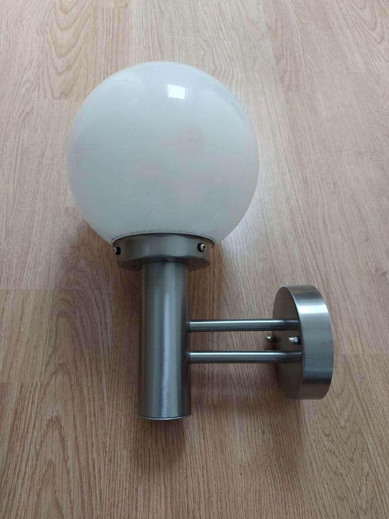 Mooie buitenlamp met warm licht., Ophalen, Wandlamp, Netvoeding, 50 tot 250 watt