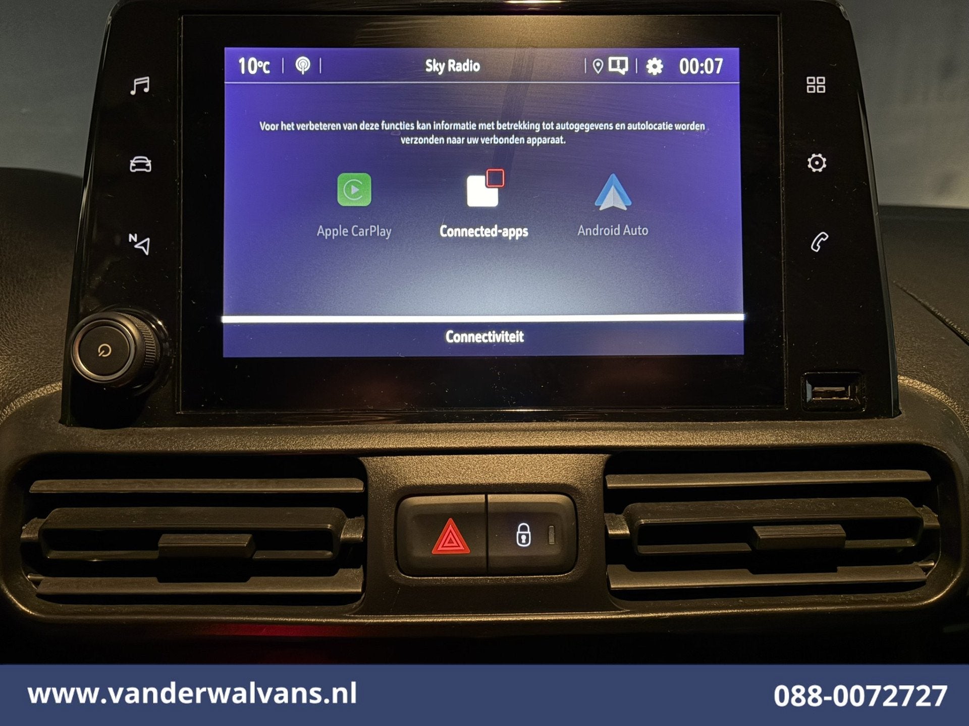 Opel Combo 1.5D 102pk L2H1 Euro6 Airco | Apple Carplay | Tre, Voorwielaandrijving, Dealer onderhouden, Stof, Gebruikt