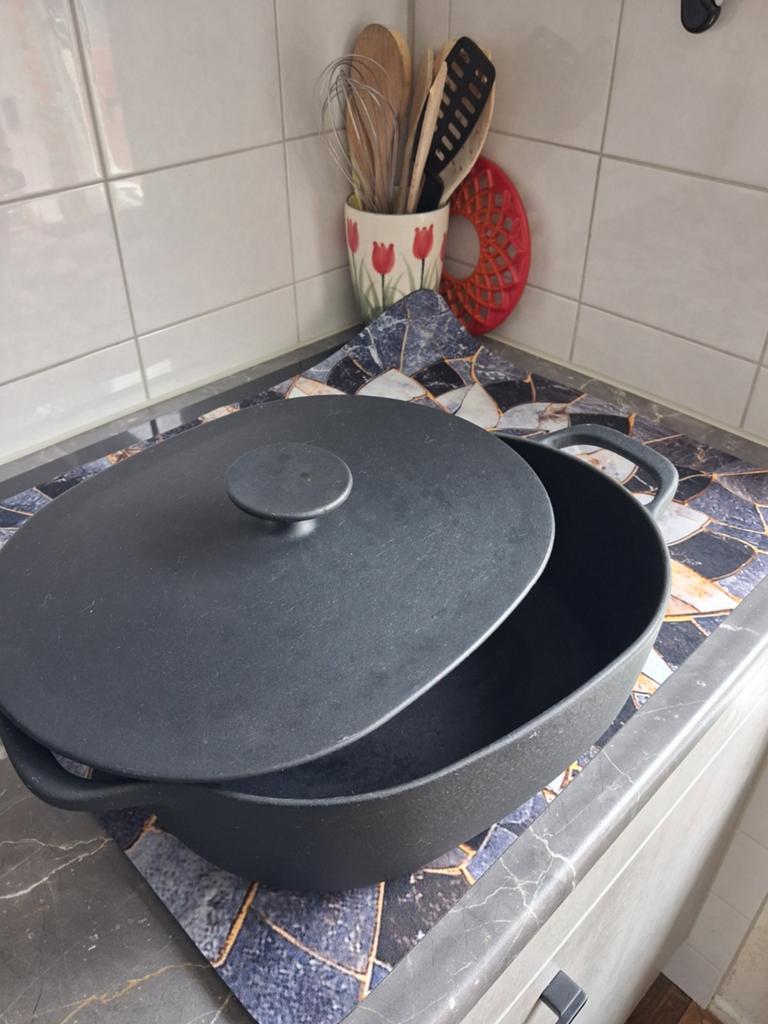 Gietijzer pan, Ophalen, Zo goed als nieuw, Koekenpan of Braadpan, Gietijzer