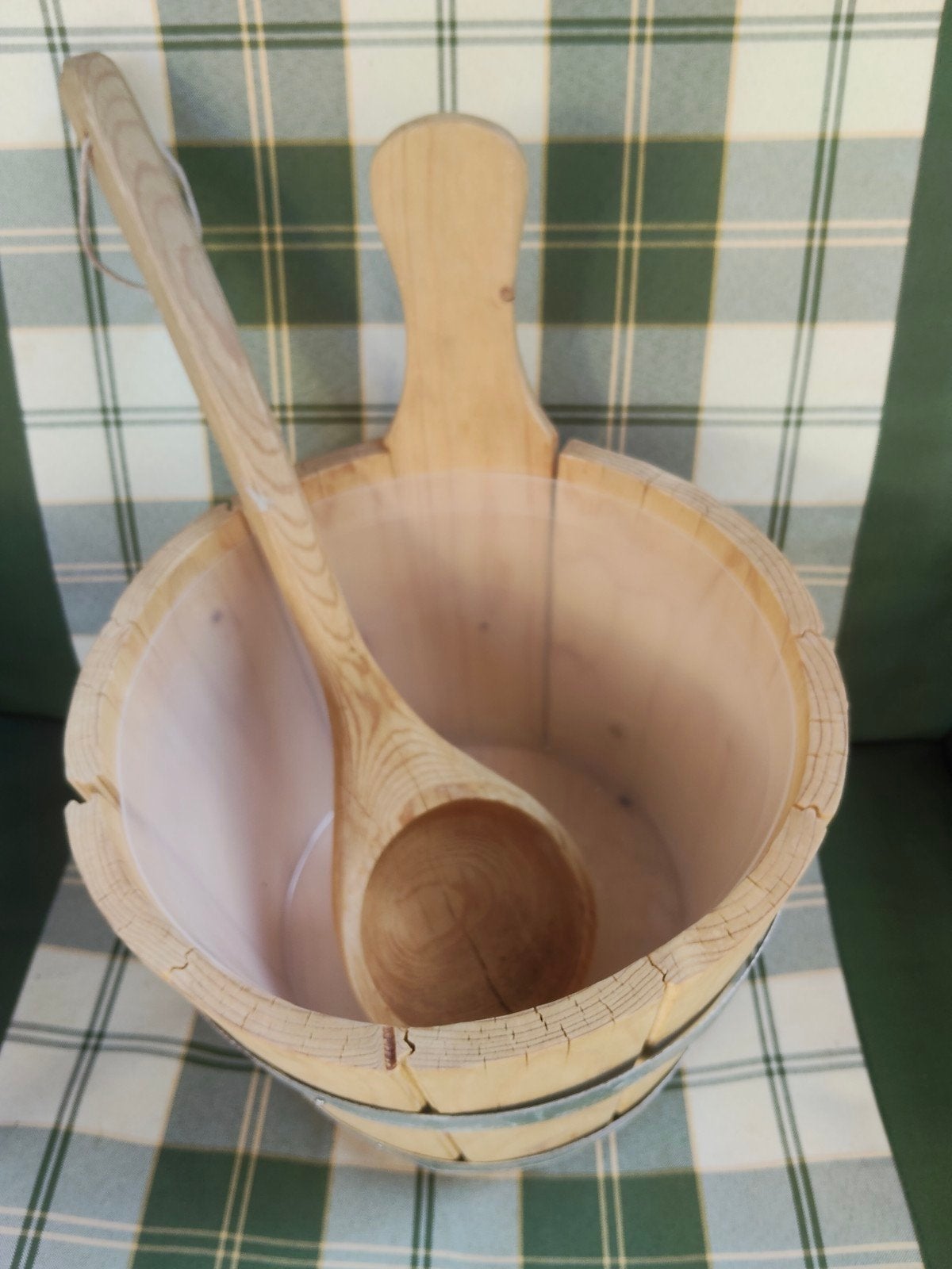 Houten Sauna Emmer met Kunststof Inzet en Lepel, Sport en Fitness, Sauna, Ophalen of Verzenden, Zo goed als nieuw, Fins of Traditioneel