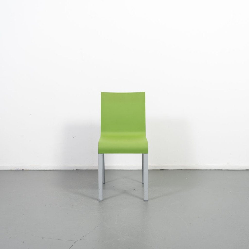 Vitra .03 Stoel Groen Kunststof (Niet Stapelbaar) - Gepoeder, Huis en Inrichting, Stoelen, Niet ingevuld, Zo goed als nieuw, Niet ingevuld
