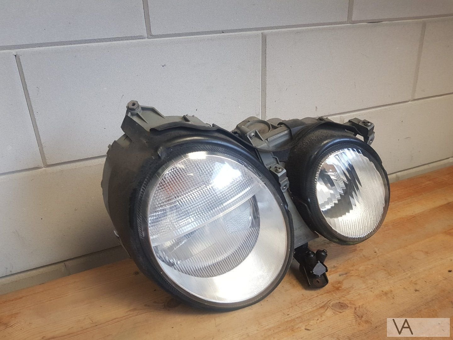 Mercedes CLK klasse W208 1997-2003 xenon koplamp rechts €200, Auto-onderdelen, Verlichting, Gebruikt, -, Ophalen of Verzenden