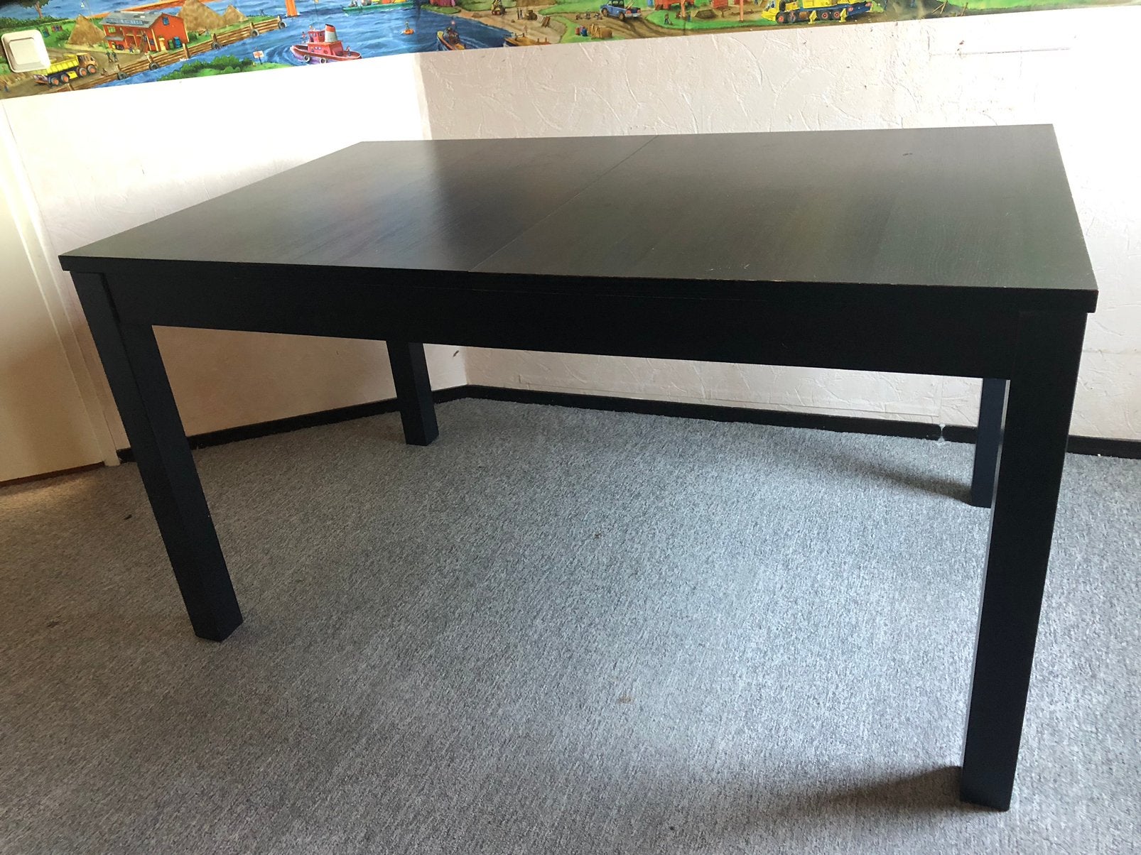 Zwarte tafel uitschuifbaar Ikea Bjursta, Huis en Inrichting, Tafels | Eettafels, Ophalen, Gebruikt, 100 tot 150 cm, Eikenhout