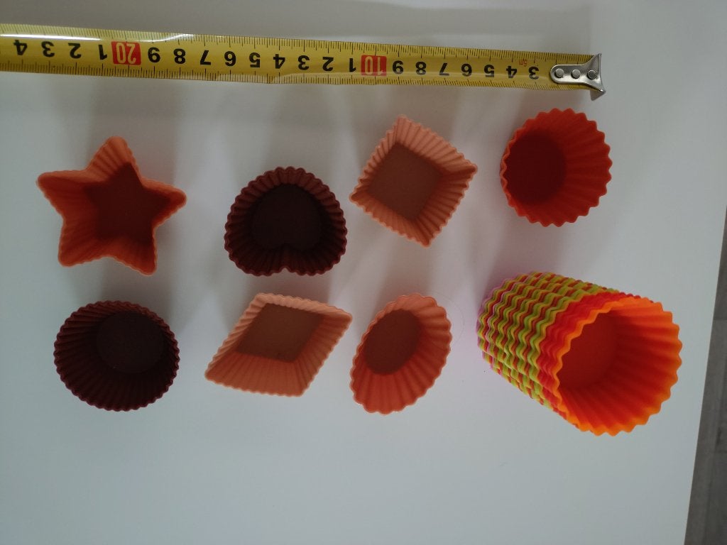 bakvormen, uitstekers, siliconen bonbon mallen, Ophalen of Verzenden, Nieuw, Taarten of Cupcakes, Bakvorm