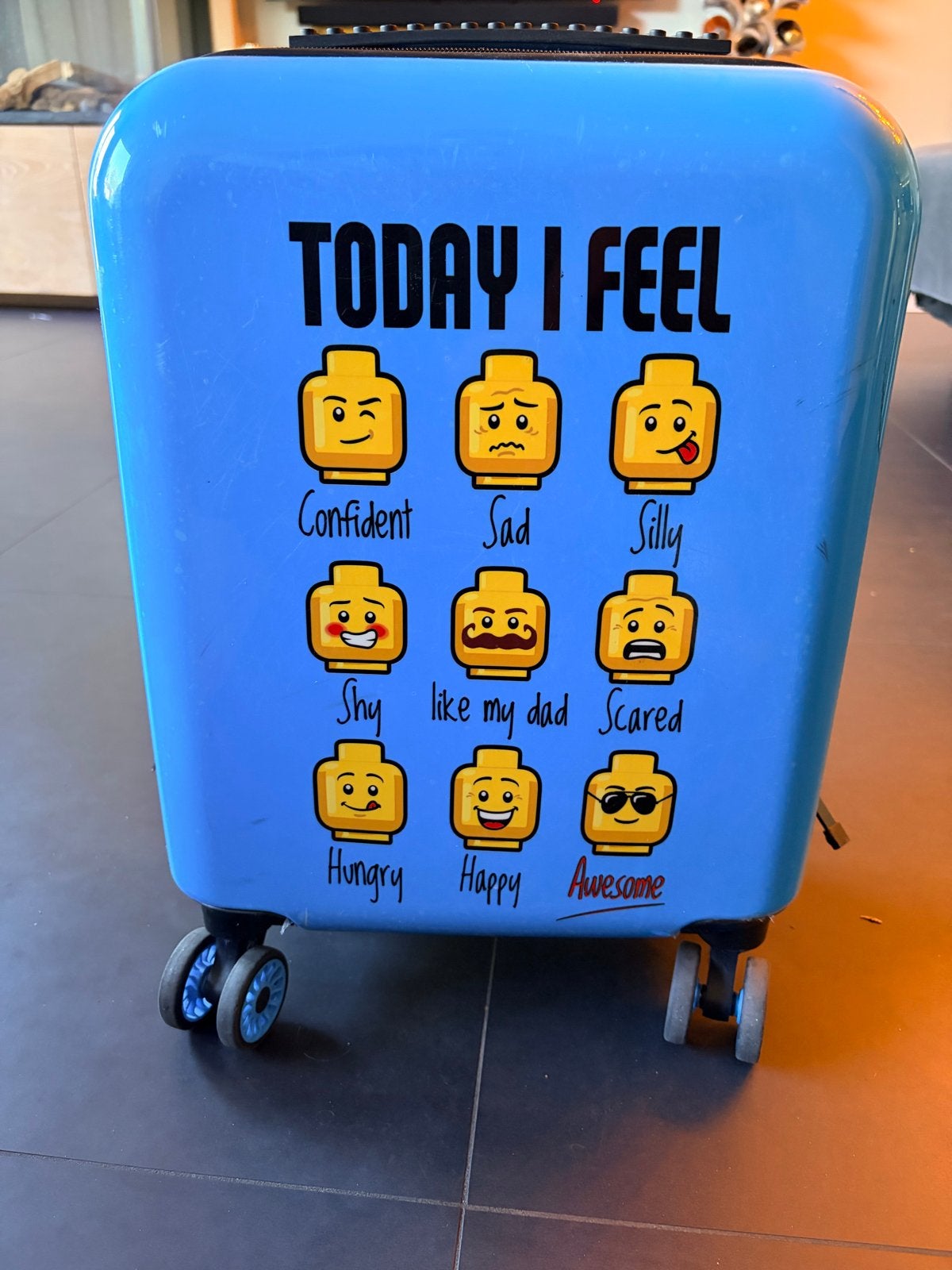 Lego Koffer Blauw met Emoticon Design - Ideaal voor Kinderen, Ophalen, 40 tot 60 cm, Gebruikt, 20 tot 30 cm
