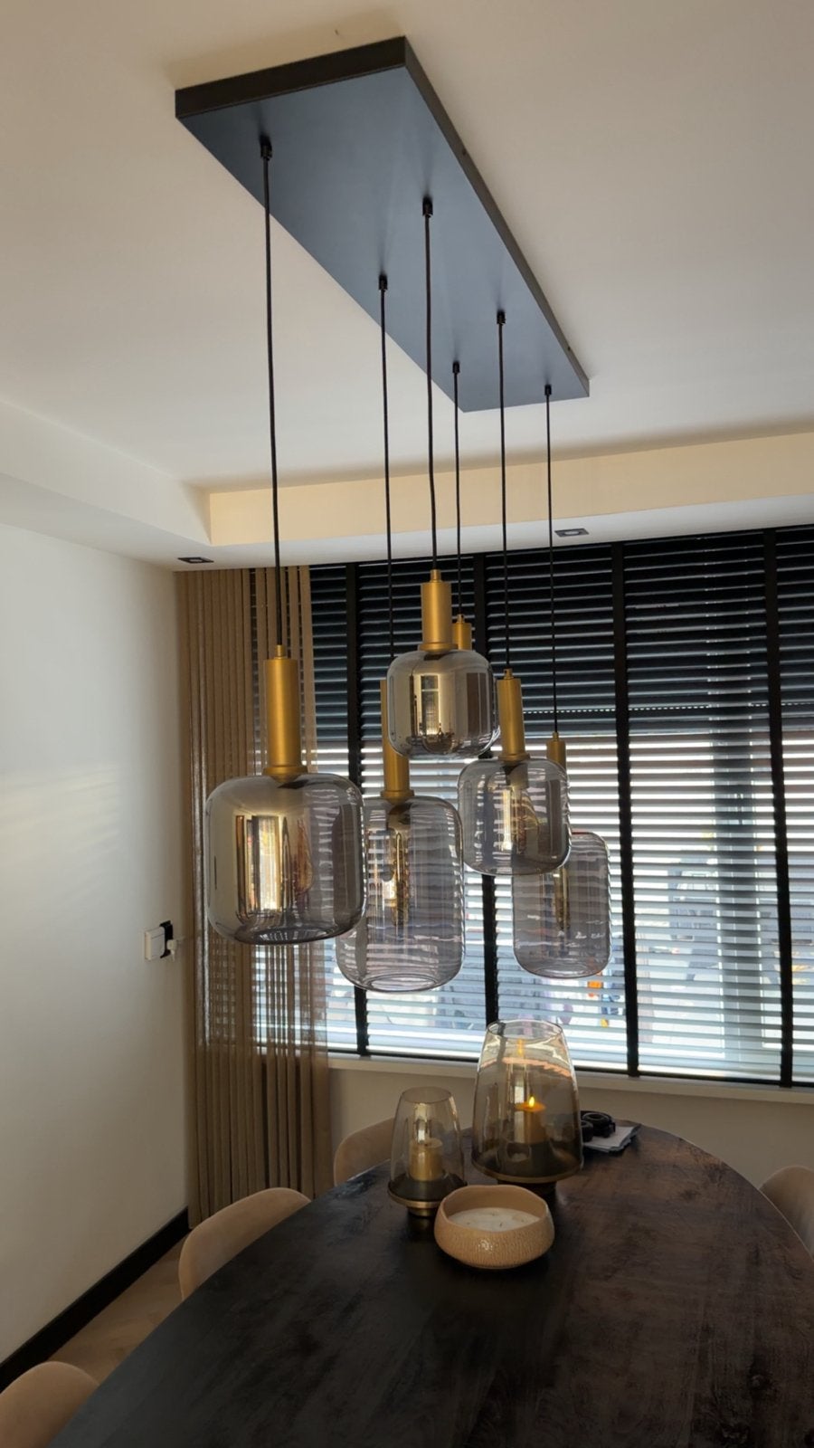 Moderne hanglamp met 6 glazen kappen - Zo goed als nieuw, Ophalen, Zo goed als nieuw, Glas, E27 (groot)