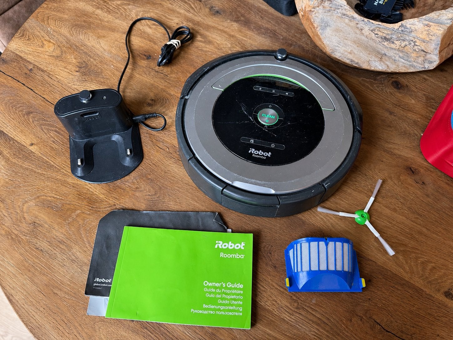 iRobot Roomba 680 robotstofzuiger + extra filter + borstel, Ophalen of Verzenden, Gebruikt, Robotstofzuiger, IRobot