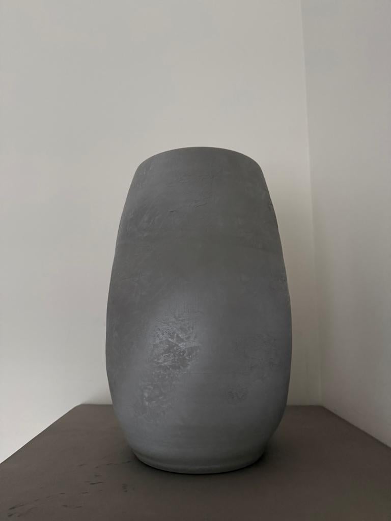 Betonlook aardewerk bloempot - plantenpot, Rond, Ophalen of Verzenden, Zo goed als nieuw, Minder dan 25 cm