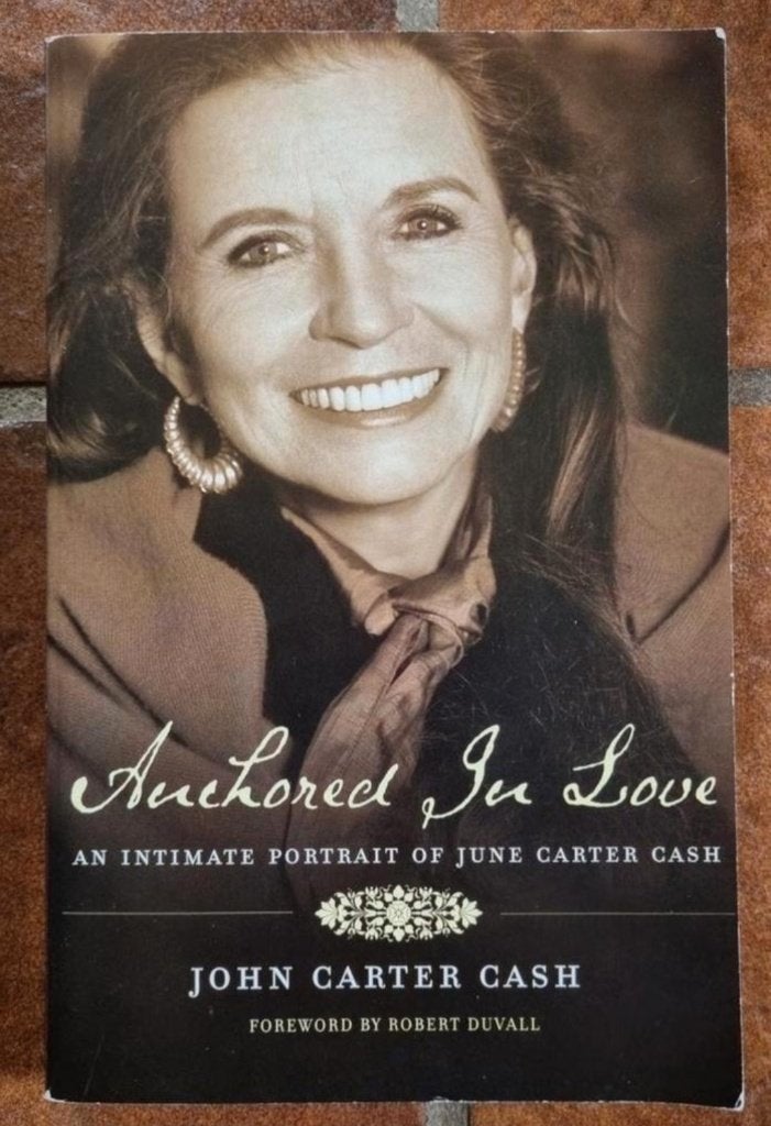 June Carter Cash. Anchored in love., Boeken, Ophalen of Verzenden, Zo goed als nieuw, Film, Tv en Media