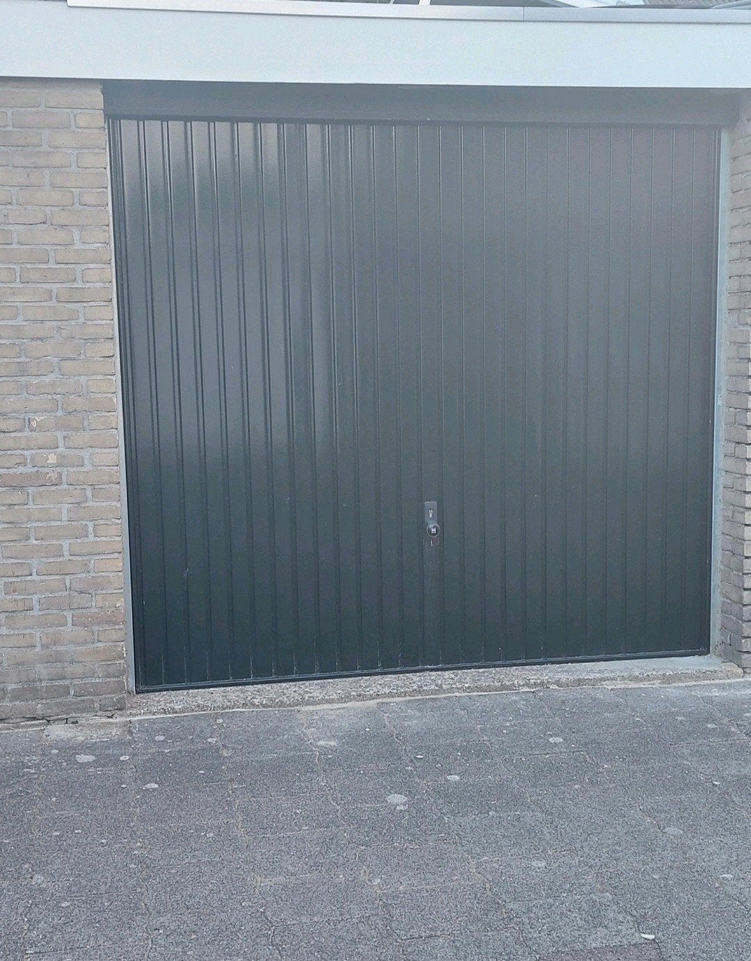garagebox te huur Purmerend met stroom, Huizen en Kamers, Garages en Parkeerplaatsen, Amsterdam