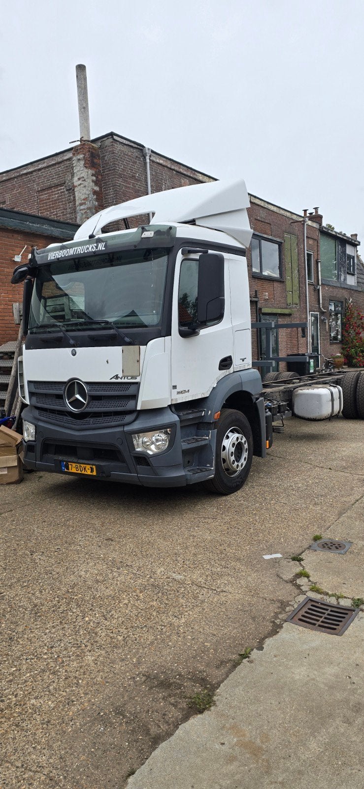 Mercedes antos  automaat euro6 paardenvrachtwagen oprijwagen, Bedrijf, Te koop