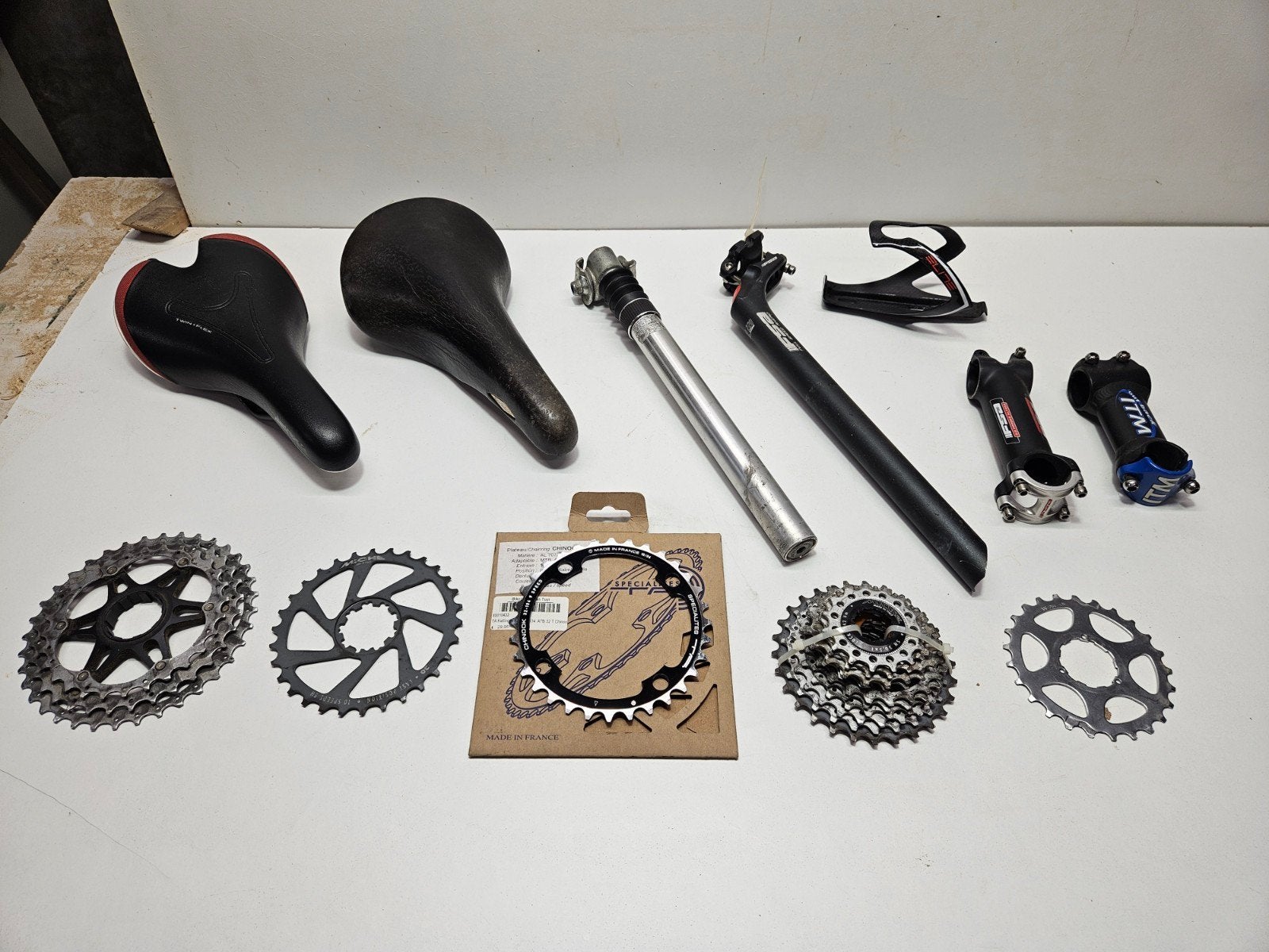 rolss zadel, zadelpen,tandwielset, Fietsen en Brommers, Ophalen of Verzenden