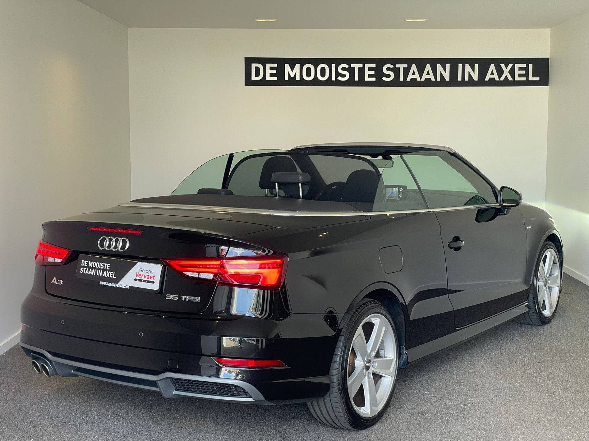 Audi A3 Cabriolet 35 TFSI CoD Sport S Line Edition, Auto's, Audi, Automaat, 4 cilinders, 4 stoelen, Zwart