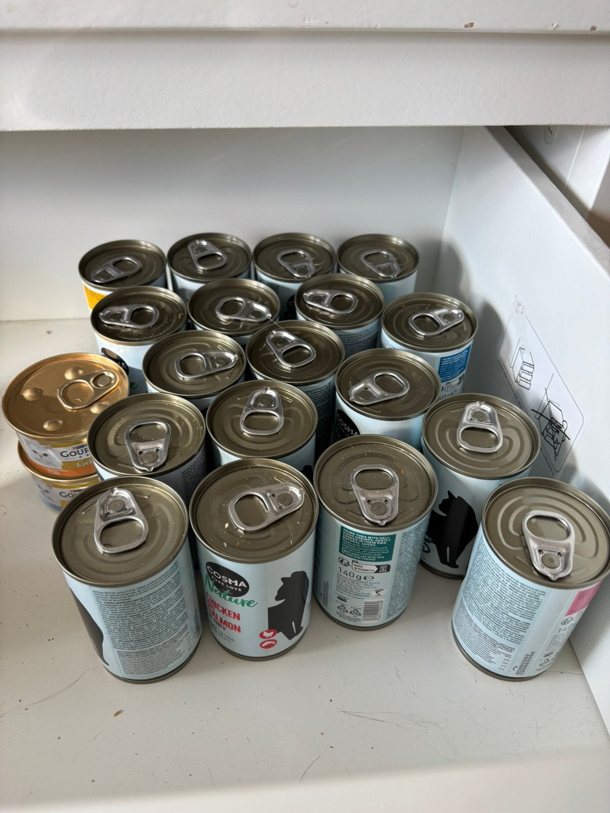 18 cosma nature + 2 free gourmet gold, Dieren en Toebehoren, Ophalen, Kat