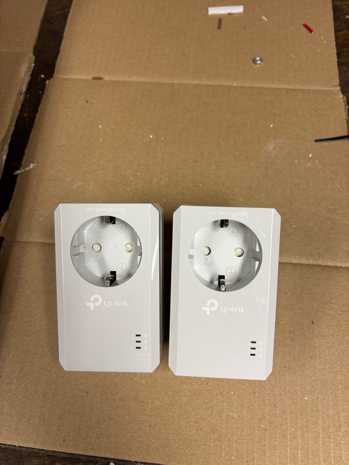 TP-Link TL-PA4010P Powerline Adapters (2 stuks), Computers en Software, Netwerk switches, Gebruikt, Ophalen of Verzenden