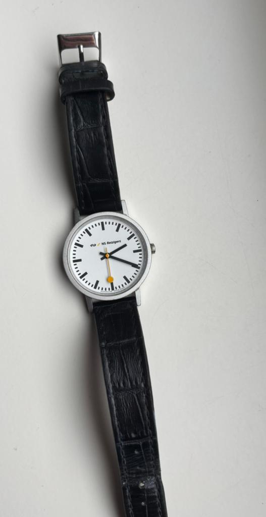Mondaine Switzerland NS Trein, vintage Horloge, Ophalen of Verzenden