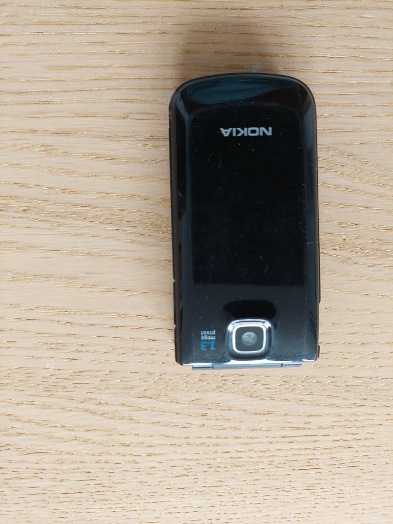 Nokia Klaptelefoon - Klassiek Zwart Model, Ophalen, Gebruikt, Zwart, Fysiek toetsenbord
