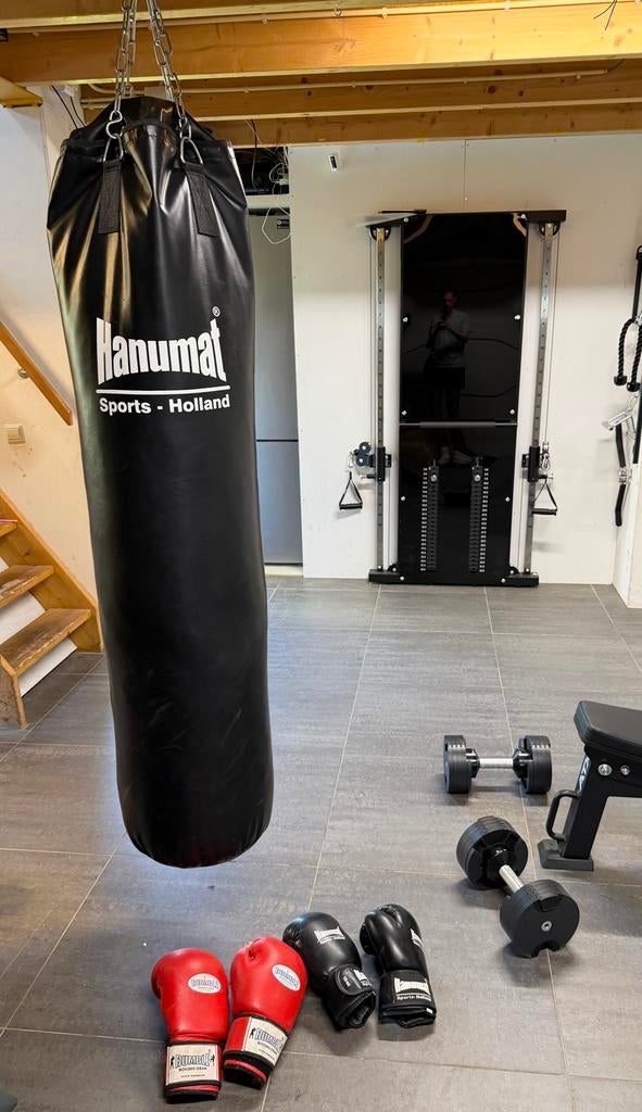 Hanumat Bokszak 150 cm met 2 paar bokshandschoenen, Ophalen, Gebruikt, Bokszak