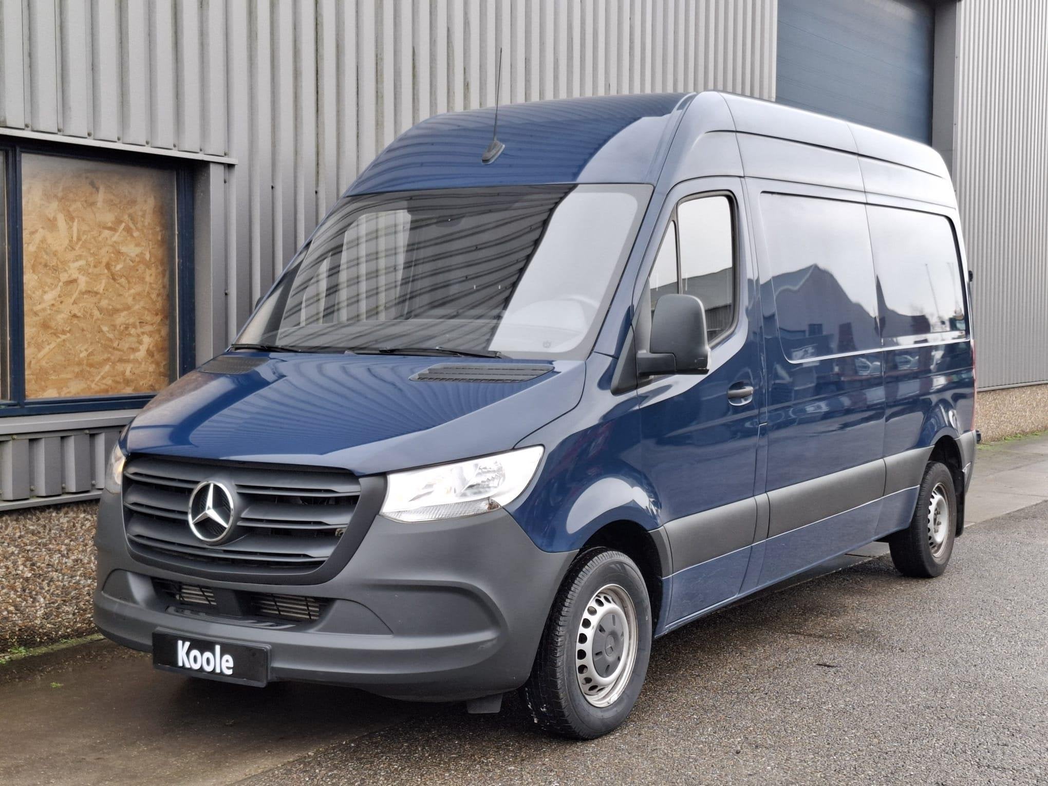 Mercedes-Benz Sprinter 311 2.2 CDI L2H2 / AIRCO / CAMERA / 3, Auto's, Dealer onderhouden, Stof, Gebruikt, Euro 6