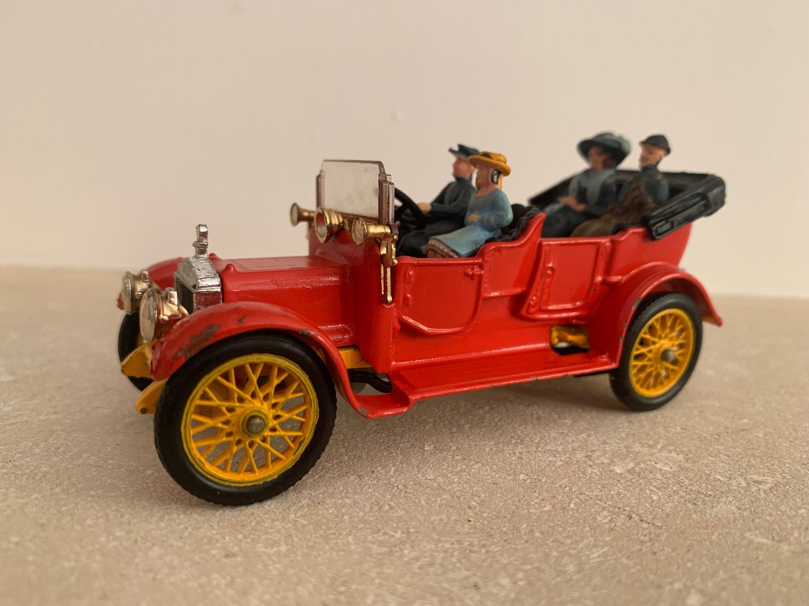 Vintage Corgi Classics 9010 Daimler 1910 met figuren, Ophalen of Verzenden, Zo goed als nieuw, Auto
