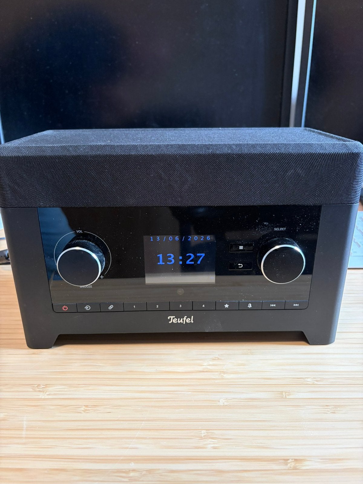 Teufel radio 3sixty, Ophalen of Verzenden, Zo goed als nieuw, Radio